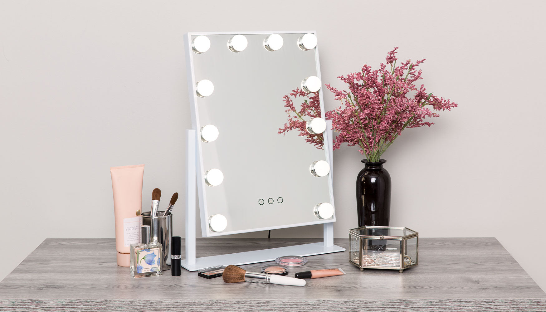 Staff Picks to a Perfect Mother’s Day