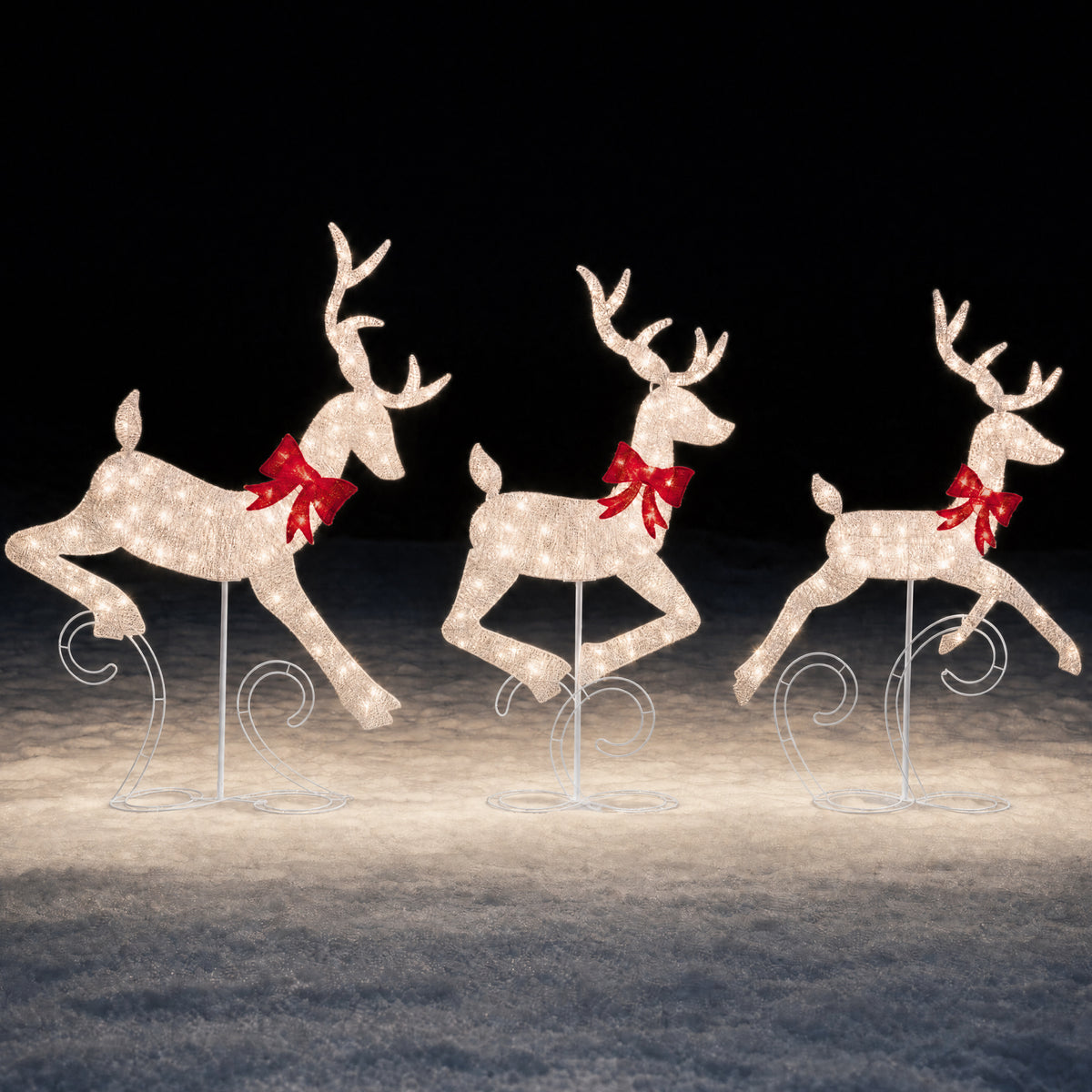 3Pc Lighted 2D 4ft Christmas Galloping Deer Pre-lit Outdoor Reindeer Family