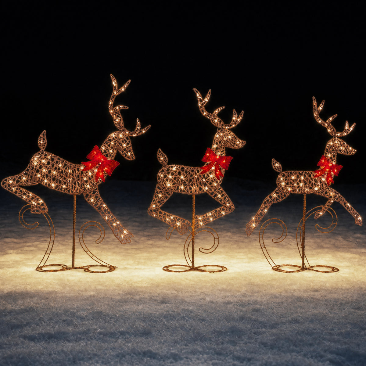 3Pc Lighted 2D 4ft Christmas Galloping Deer Pre-lit Outdoor Reindeer Family