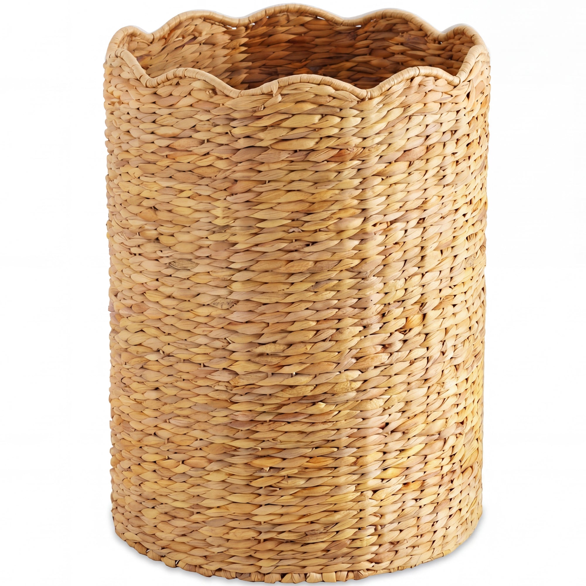 Scalloped Large Round Laundry Hamper, Handwoven Laundry Basket