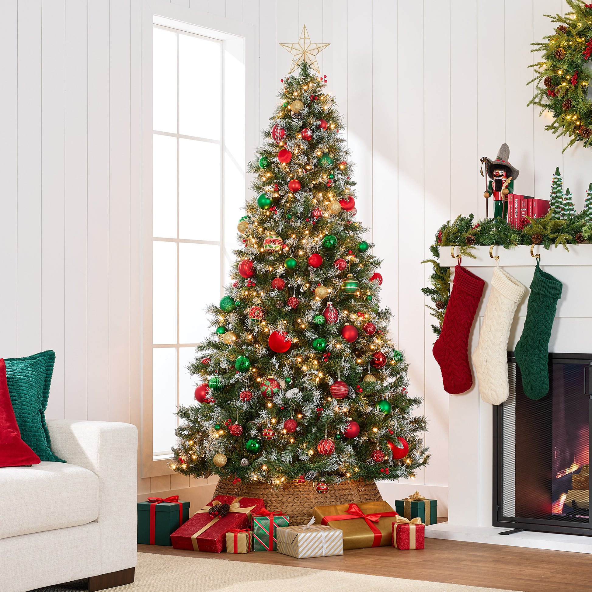 christmas trees with rubber branches Best Choice Products 7.5ft Pre-Lit Pre-Decorated Holiday Christmas Tree w/ 1,398 Flocked Tips, 550 Lights, Base
