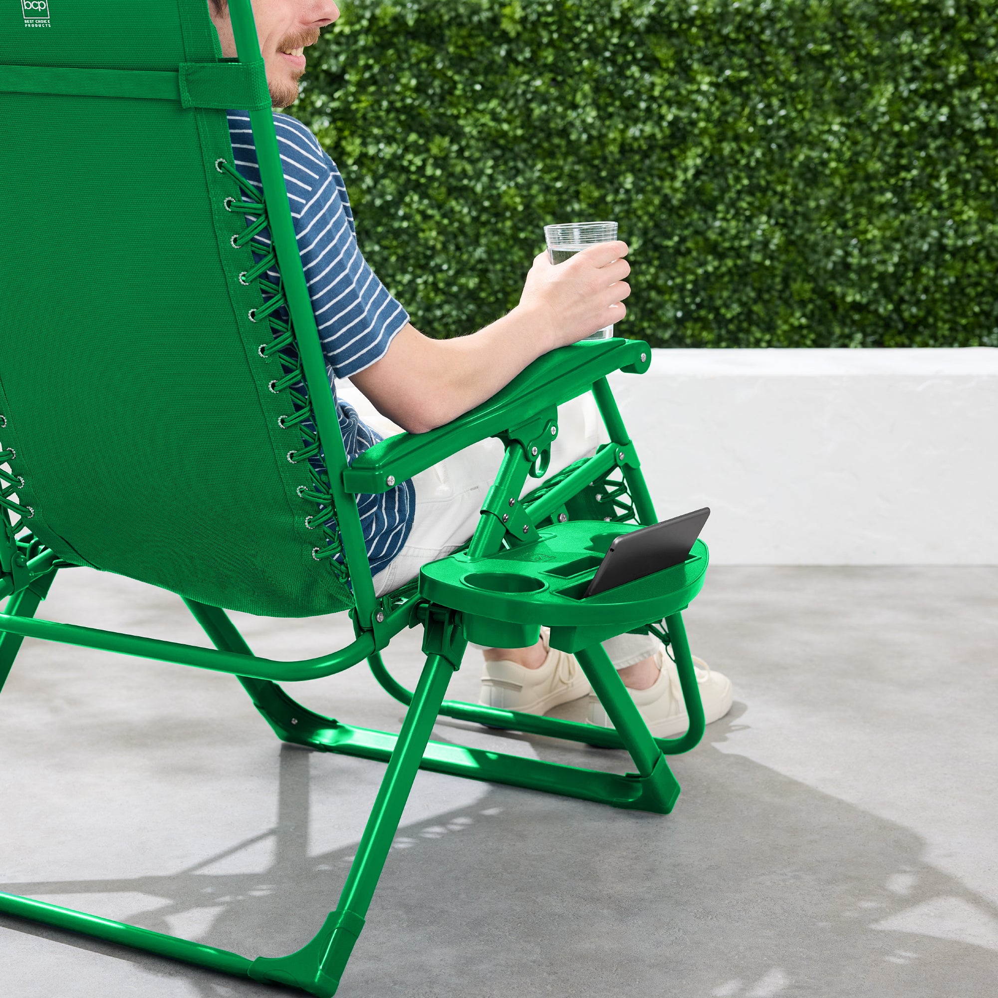 Monochromatic Zero Gravity Patio Chair Recliner w/ Side Tray