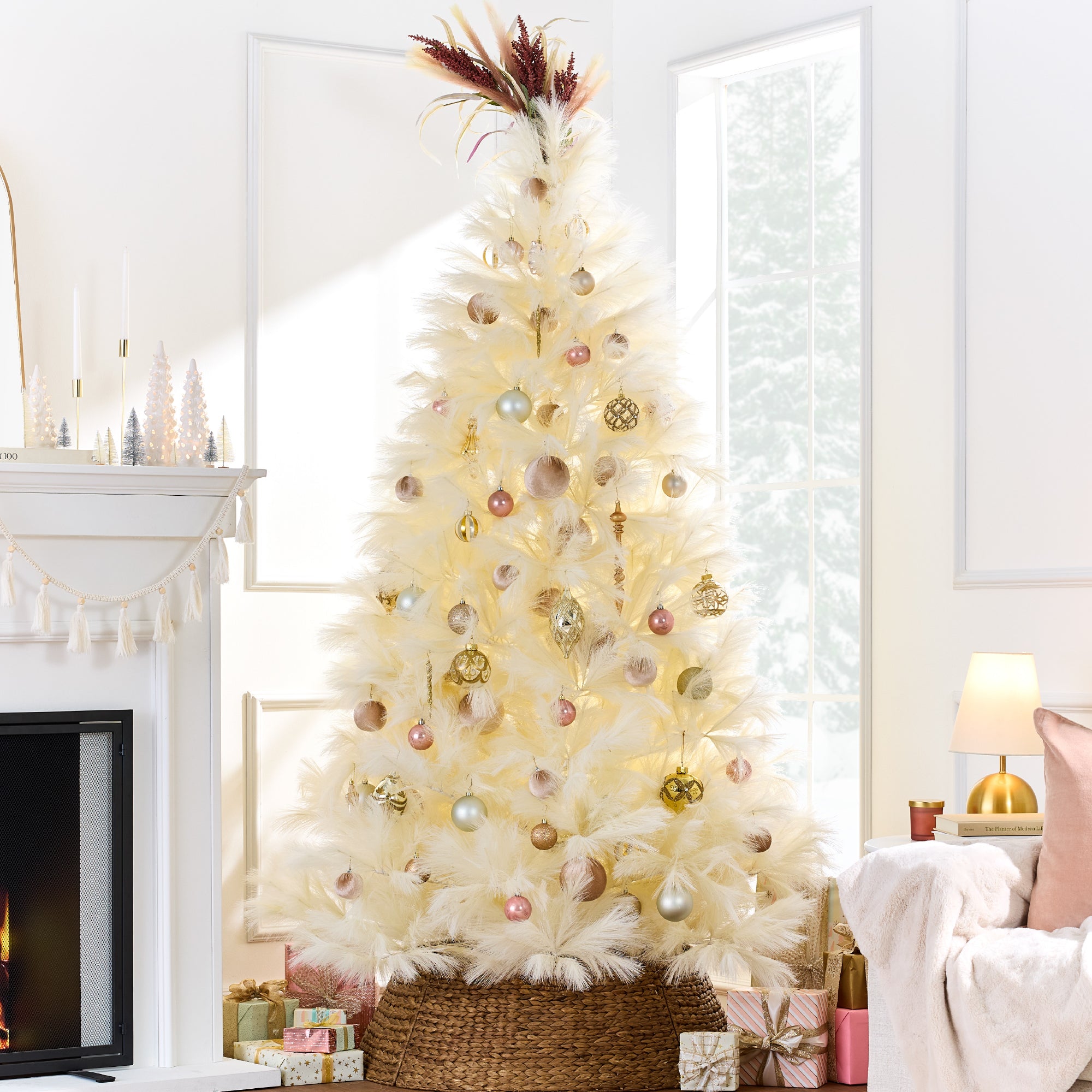 Premium Artificial Ivory Pampas Christmas Tree w/ Foldable Metal