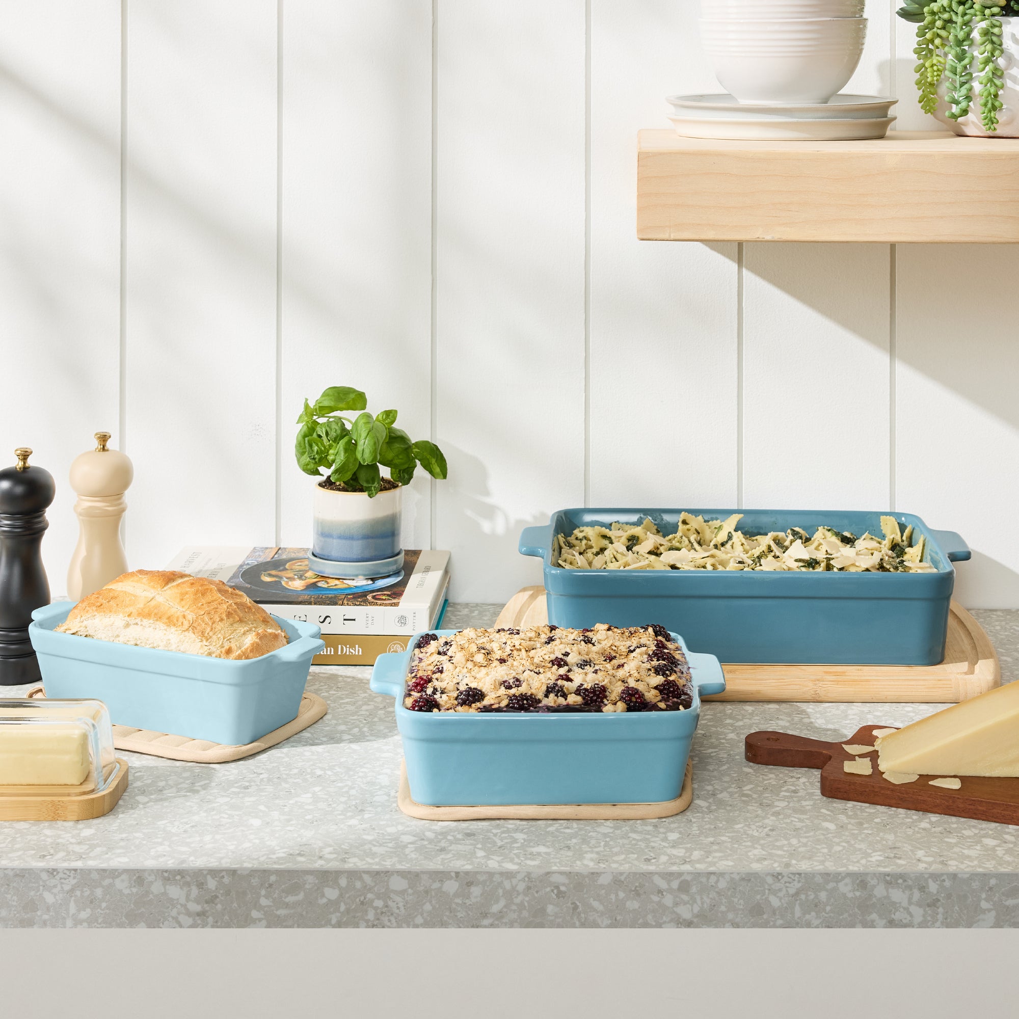 3-Piece Ceramic Bakeware Set - Thumbnail 5